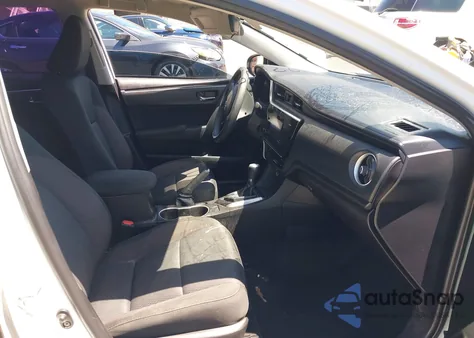 2017 Toyota Corolla Le из США, поврежденный, VIN 5YFBURHE8HP622204